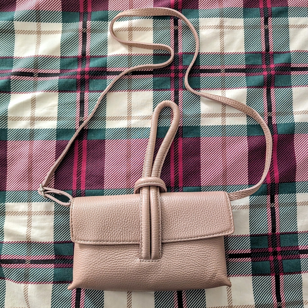 Leather Made In Italy Crossbody Clutch Purse - Pale Pink